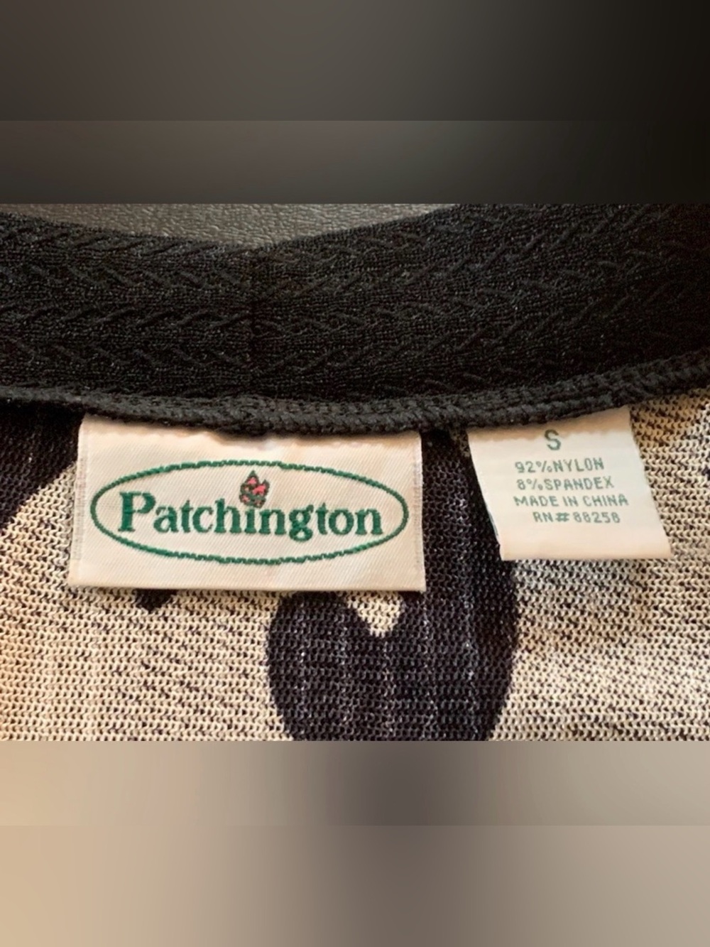Vintage size SMALL Patchington Black & Cream Abstract Pattern Long Open Cardigan - Picture 3 of 4
